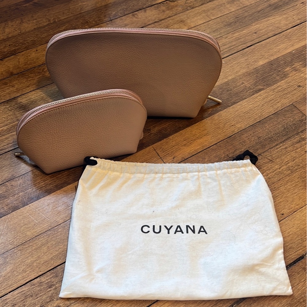 Cuyana Leather Travel Case Set